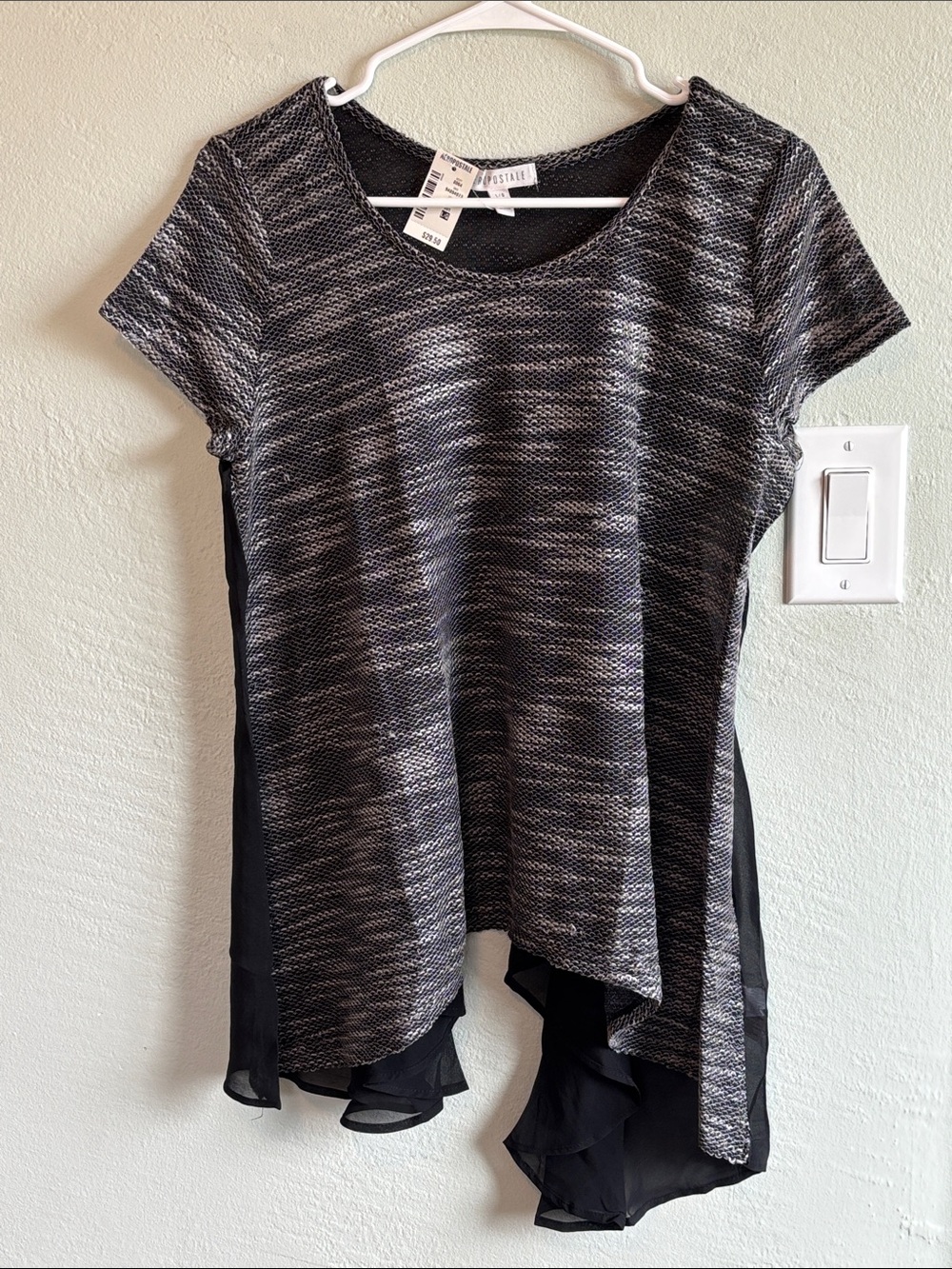 Bundle 2/$30! NEW Aeropostale Black Gray Short Sleeve Tee Sheer Flutter Back